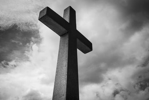 “Y En Una Santa Iglesia Local”: La Ghettoización del Protestantismo (Parte 1)